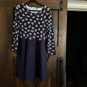 ❗️FINAL❗️Draper James Navy and White Floral Long Sleeve Sweater Dress XL